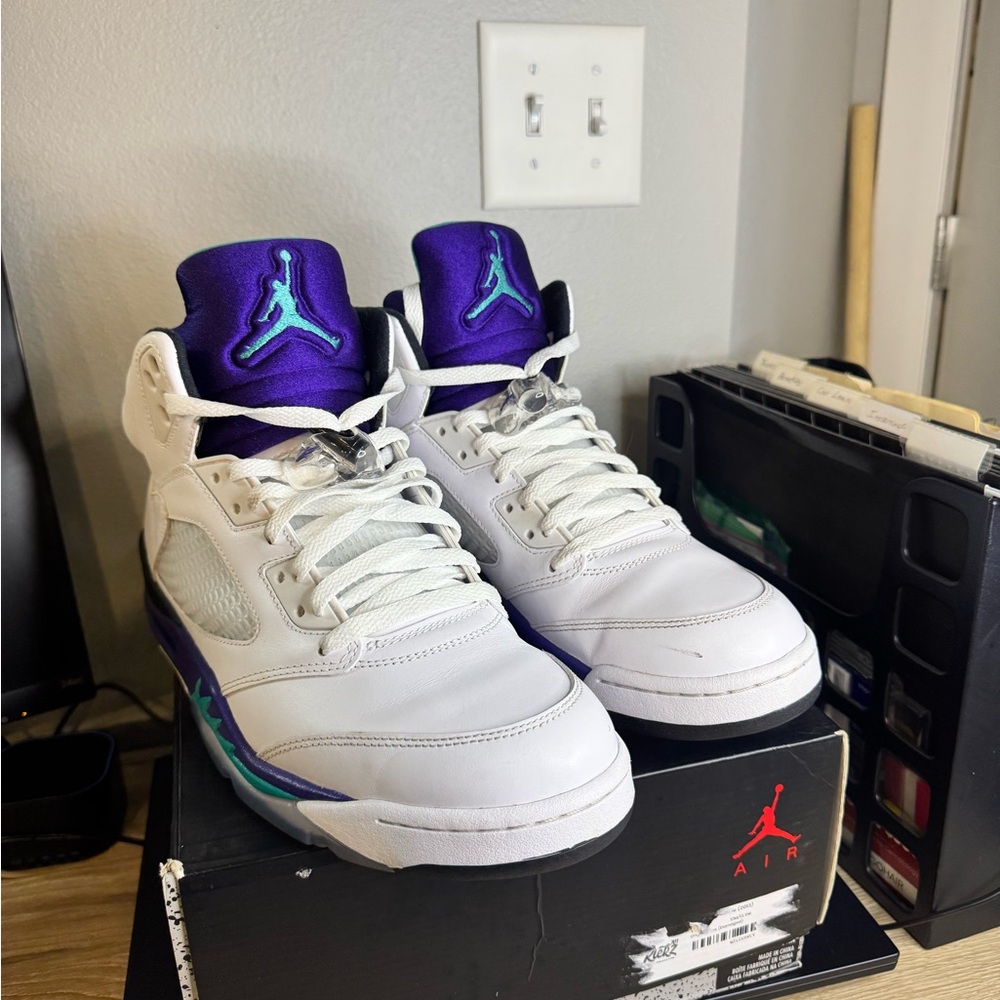 Jordan 5 Retro 2013 Grape Sneakers